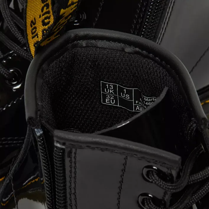 Dr Martens scarpa Anfibio da ragazza in vernice con cerniera laterale 1460 15382003 nero