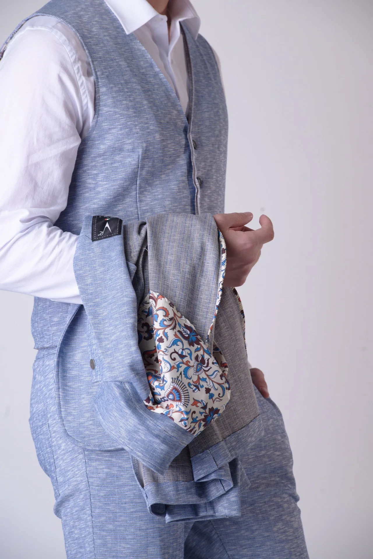 Giacca Sartoriale Monopetto Fiammata Azzurro con interni e pochette in tessuto V2