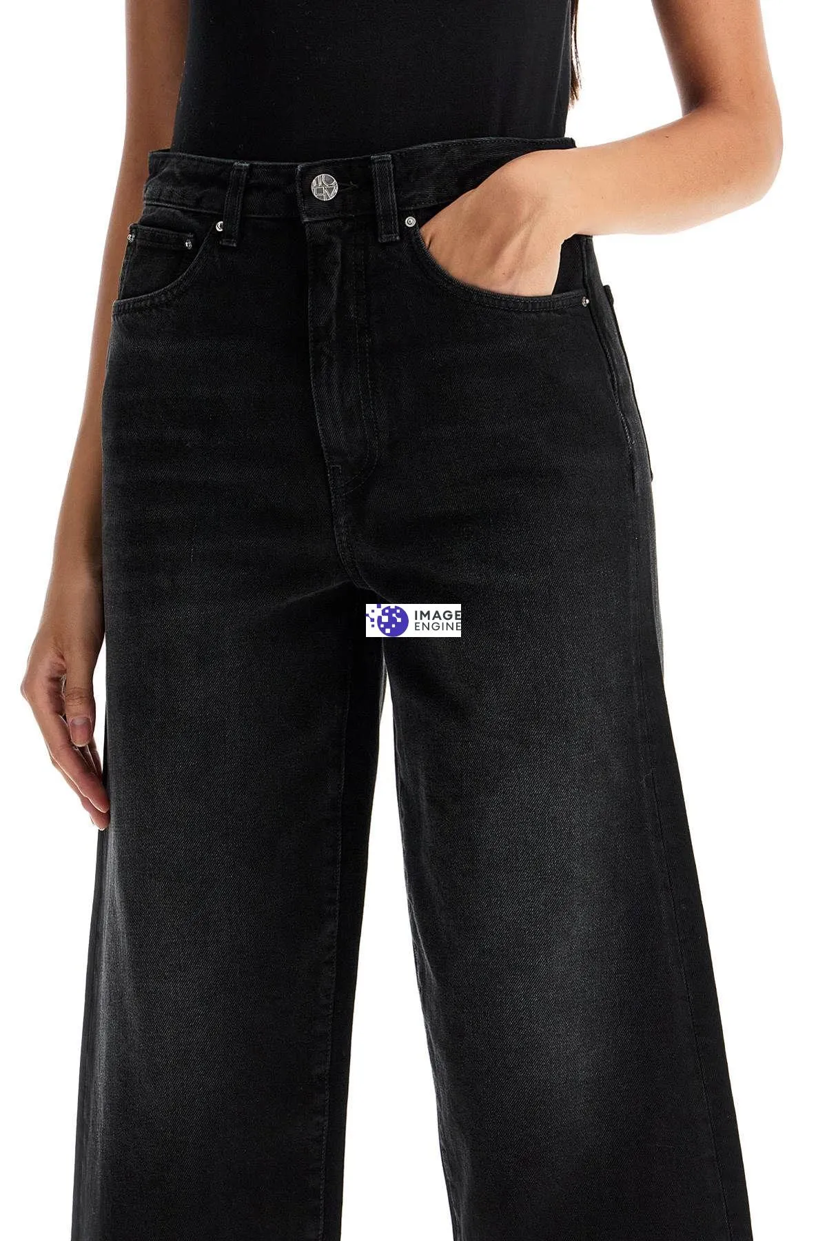 Jeans cropped e svasati
