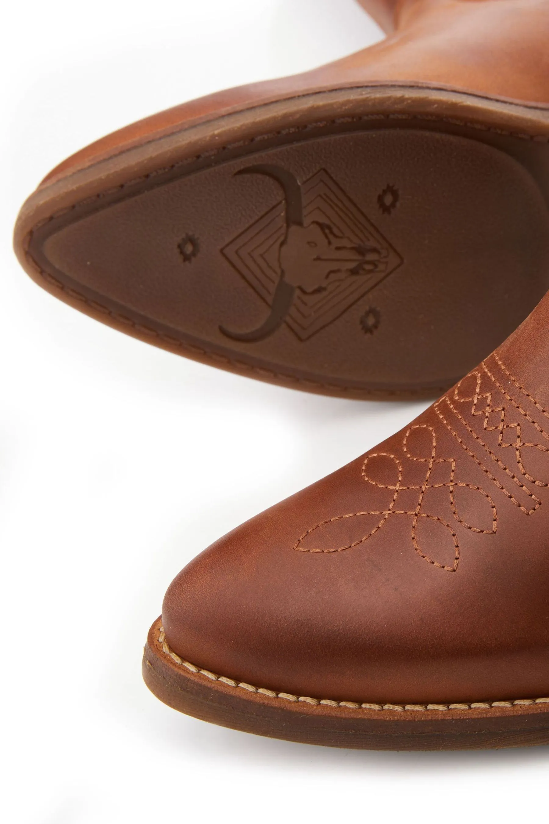 Moda in Pelle - Fanntine - Stivali color carne a punta    