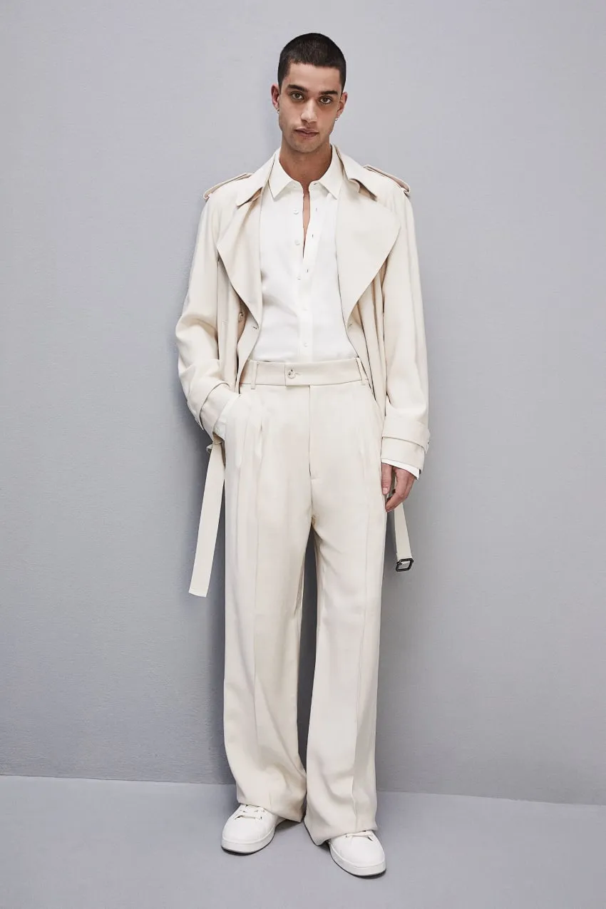 Pantalone con pinces in twill di viscosa     