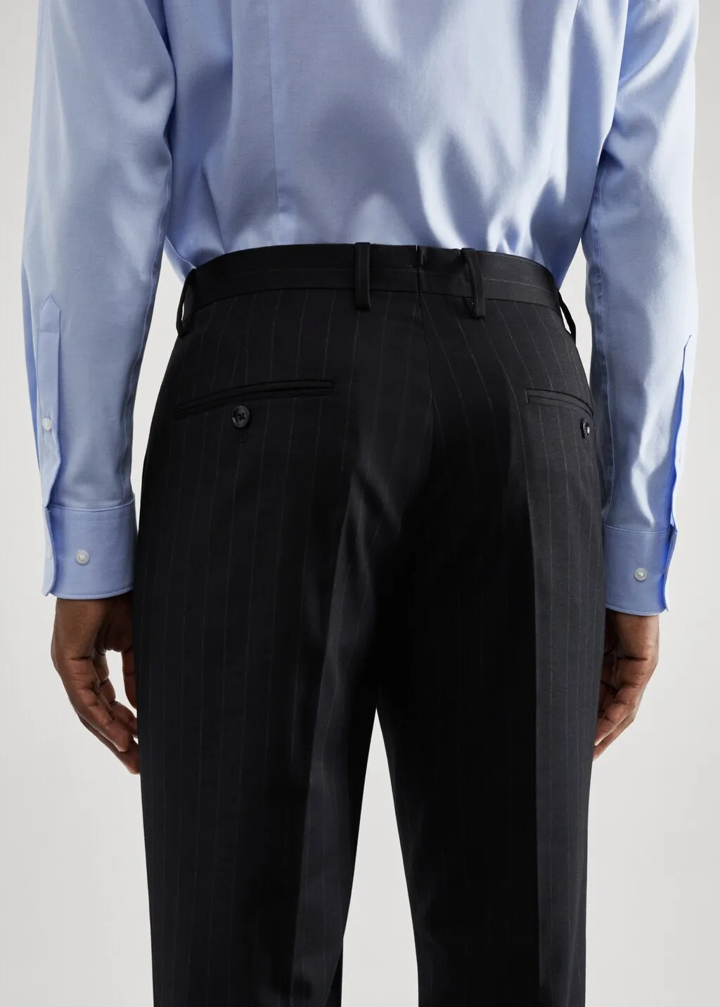 Pantaloni completo slim-fit tessuto comfort stretch
