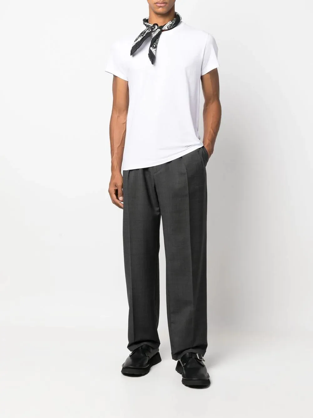 T-shirt carryover
