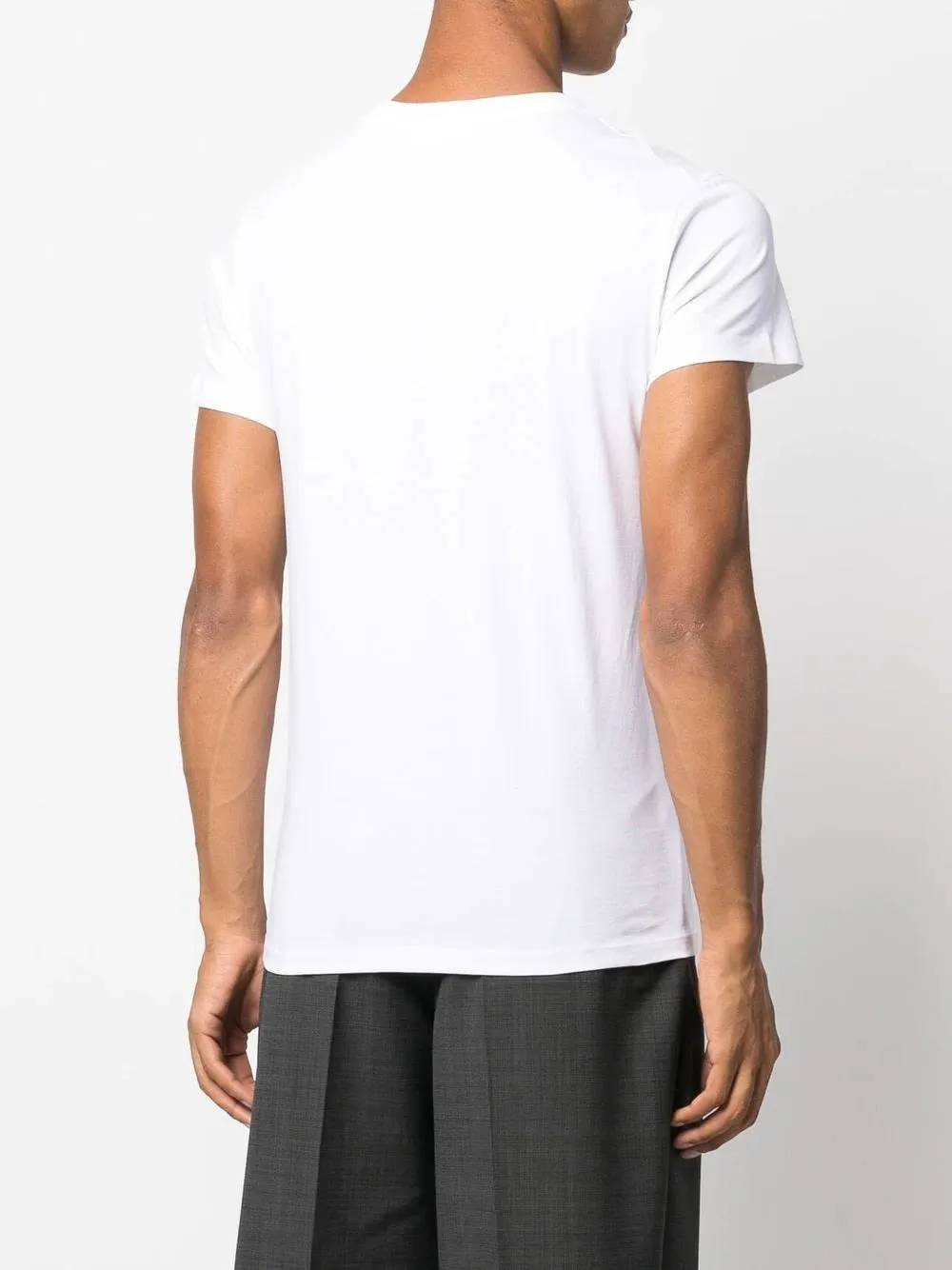 T-shirt carryover